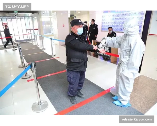 巴黎前场逼抢效率高 成防守第一道屏障