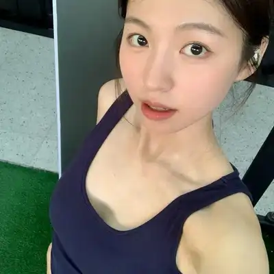 范巧英